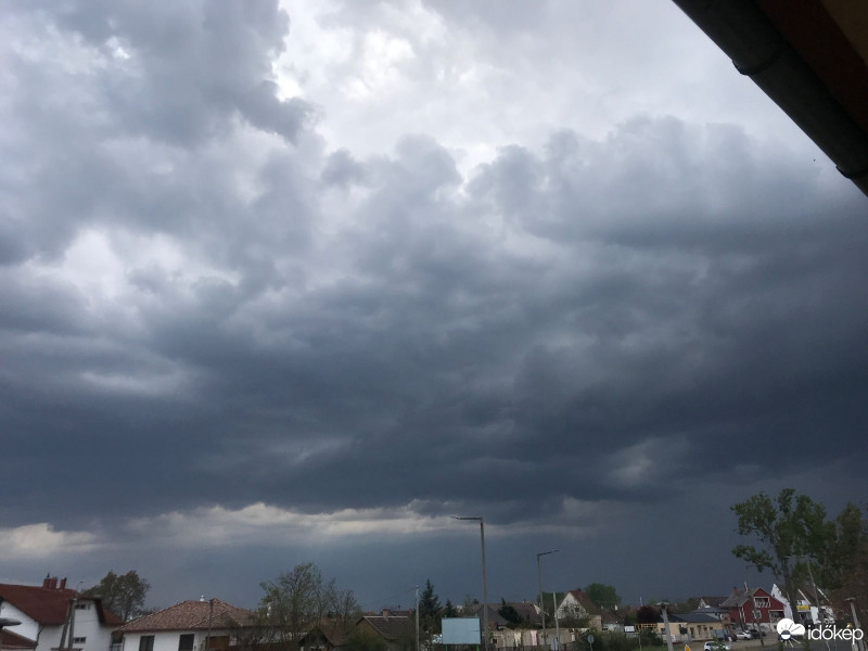 Észlelési fényképek