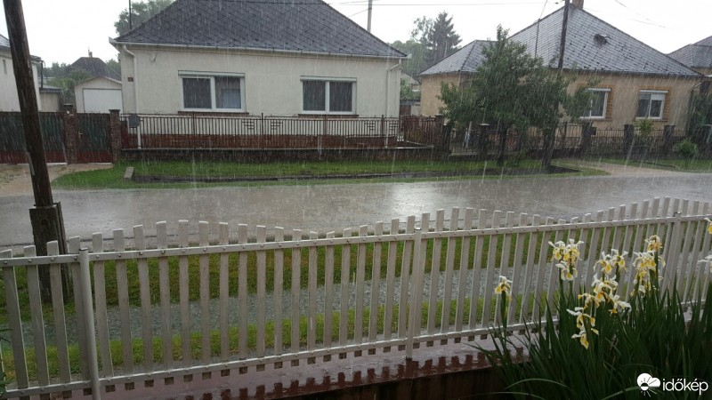 Észlelési fényképek