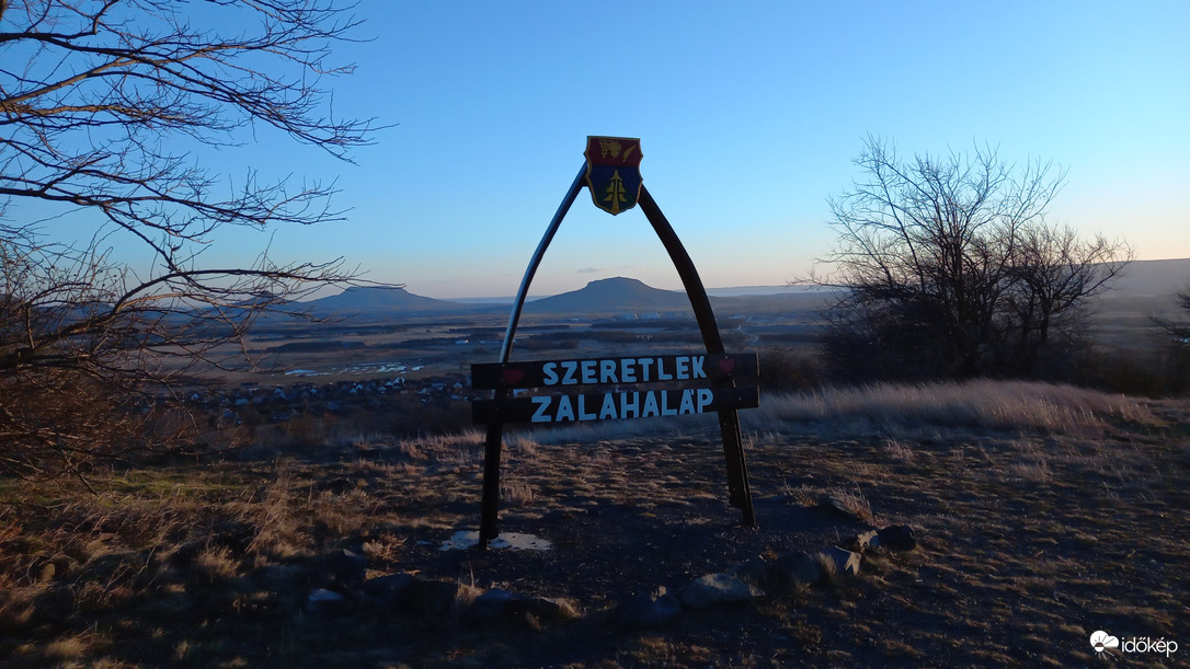 Zalahaláp