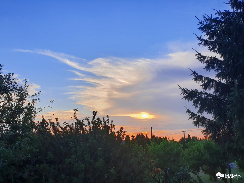 Szélfújta felhő...avagy a kis kócos