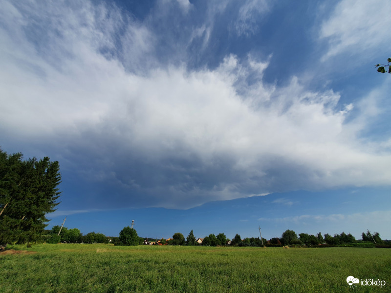 Mi ezt láttuk a szlovén határ felé...