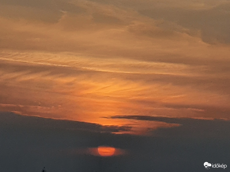 ...végre láttuk ma a napot (lemenni)