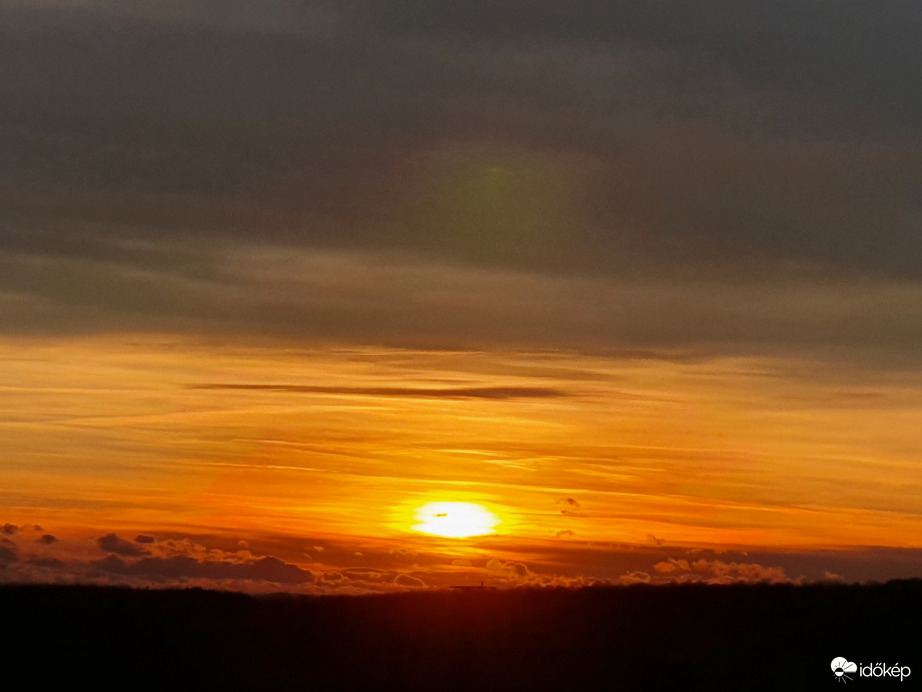 ...elcsíptem a mai naplementét hazafelé...