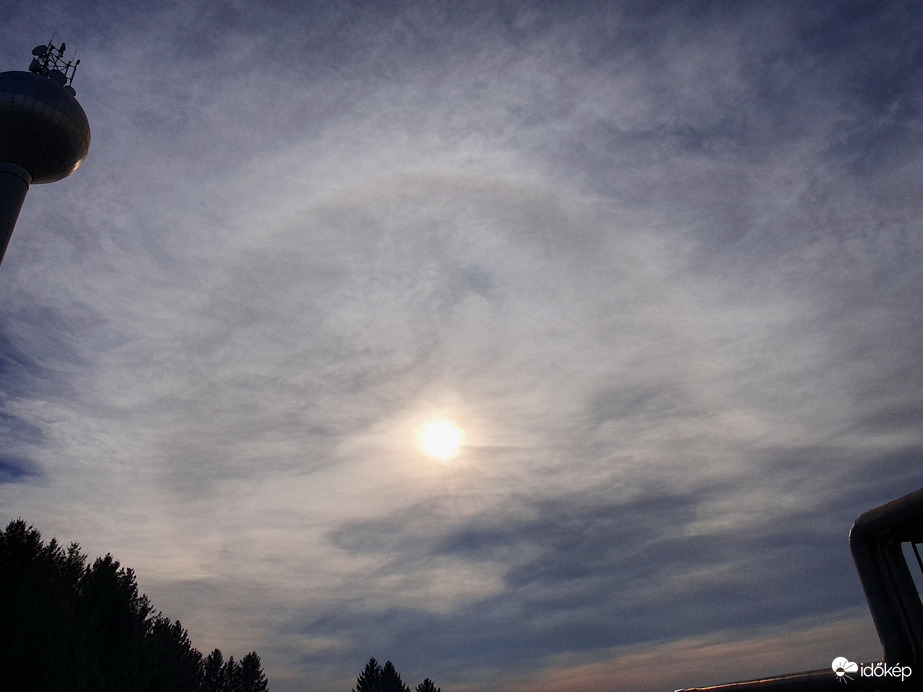 Ormándlak naphalo 01.27. 13:30-kor még mindig látszik :)