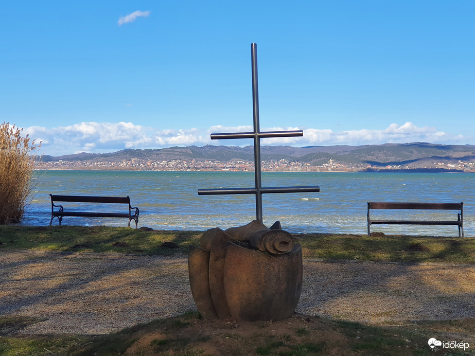 Balatonberény...itt még alig fújt a szél