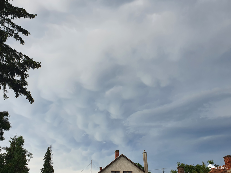 Nagylengyel jégeső utáni égkép