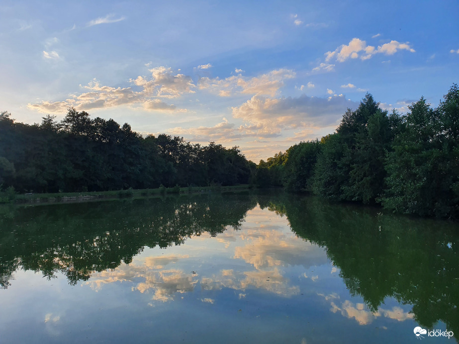 Barlahida halastó napnyugta után