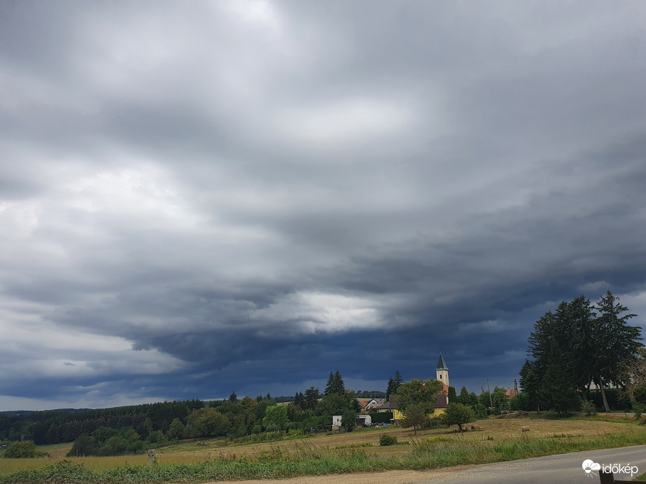 Közelgő égi áldás...