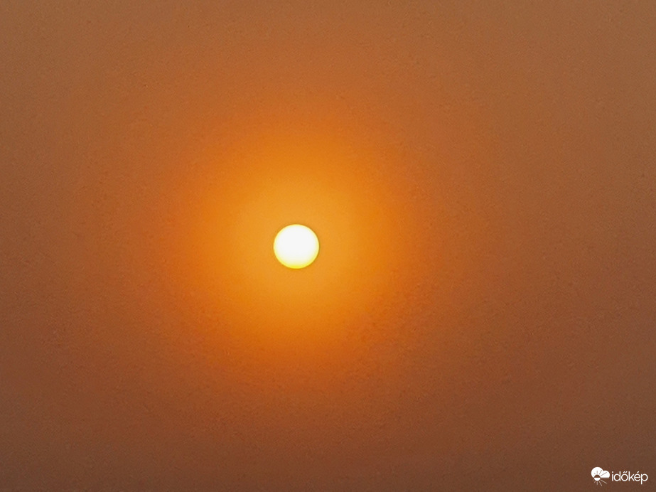 Ködös reggelen a napba lehet nézni ;)