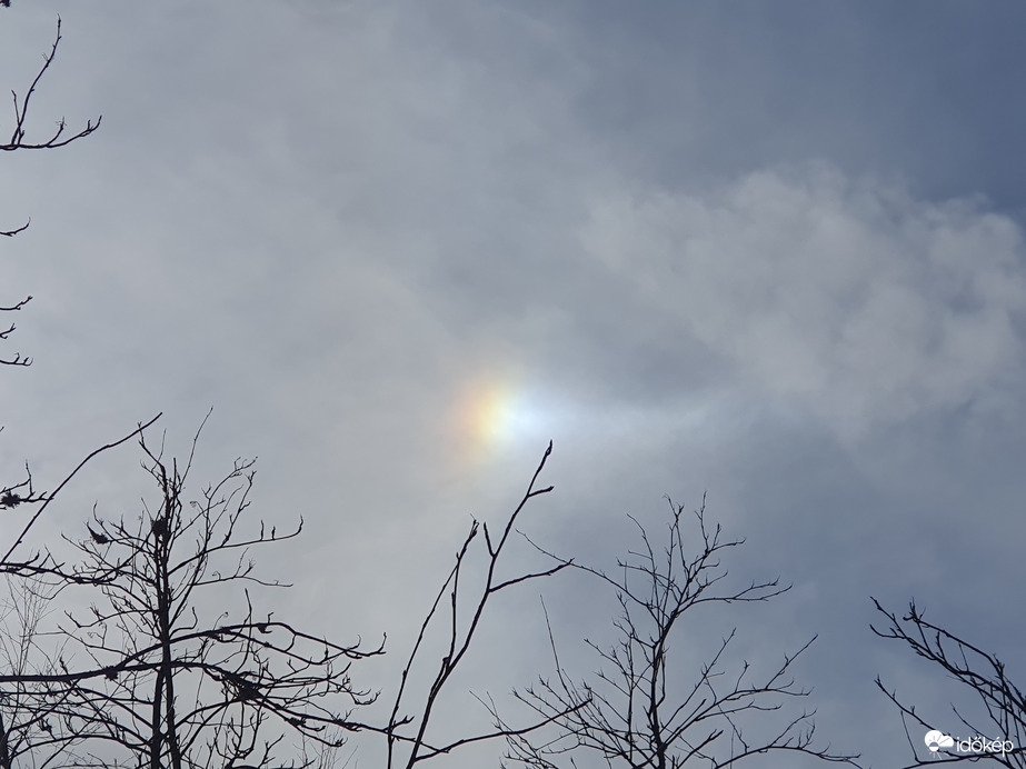 Melléknap Areh felett