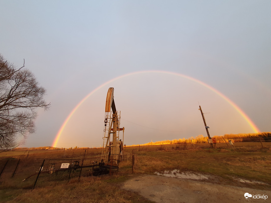 Himba ünnepi díszben