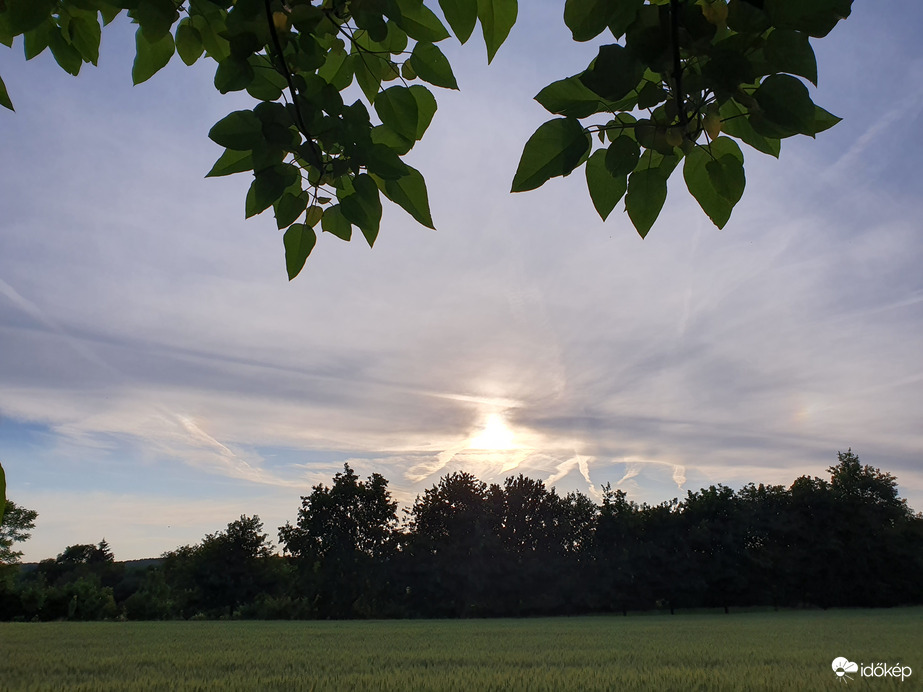 Hétfői melléknap 05.27