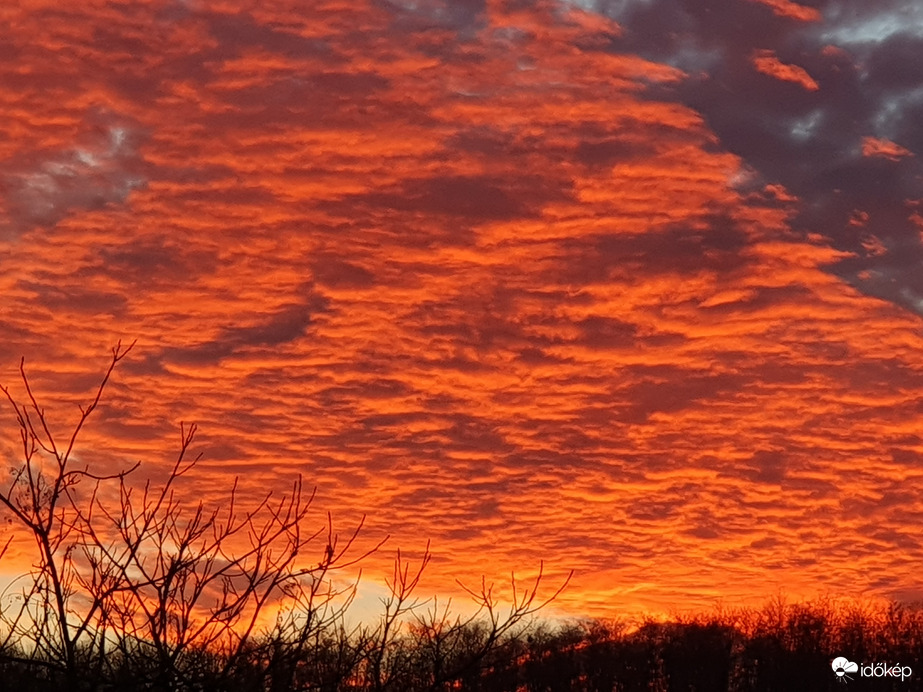 Parázsló napnyugta 12.11.