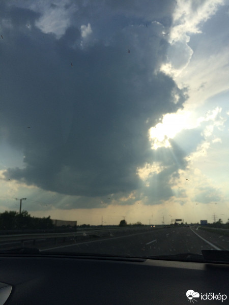 Észlelési fényképek