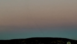 A Föld árnyéka Budapest felett