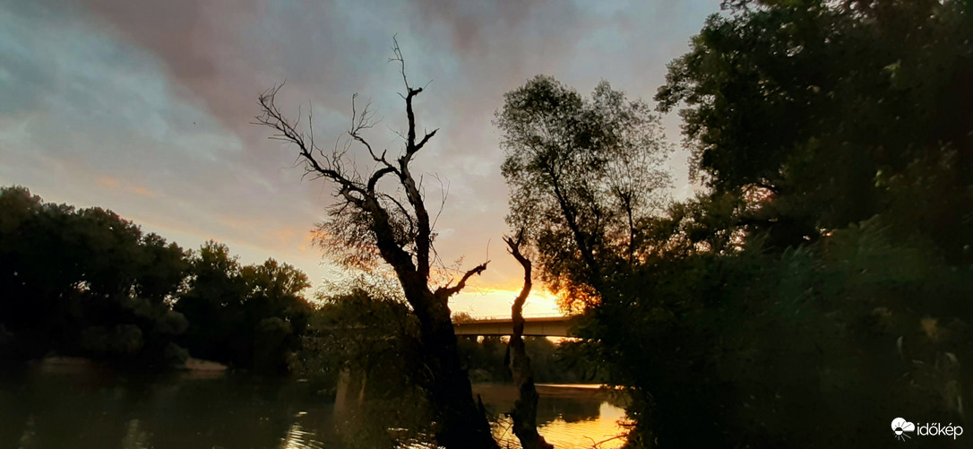 Algyő Tisza, 16°C volt reggel :))