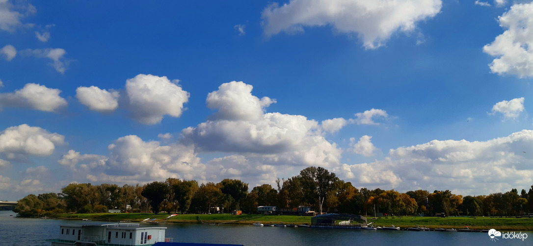 Szeged 19°C szép, őszi idő