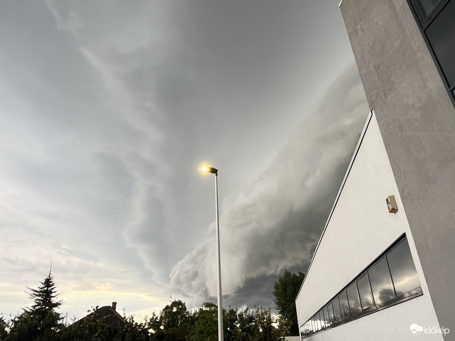 Észlelési fényképek