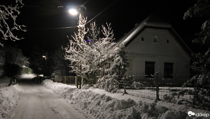 Háromhuta