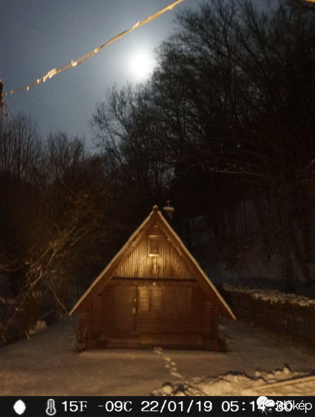 Háromhuta