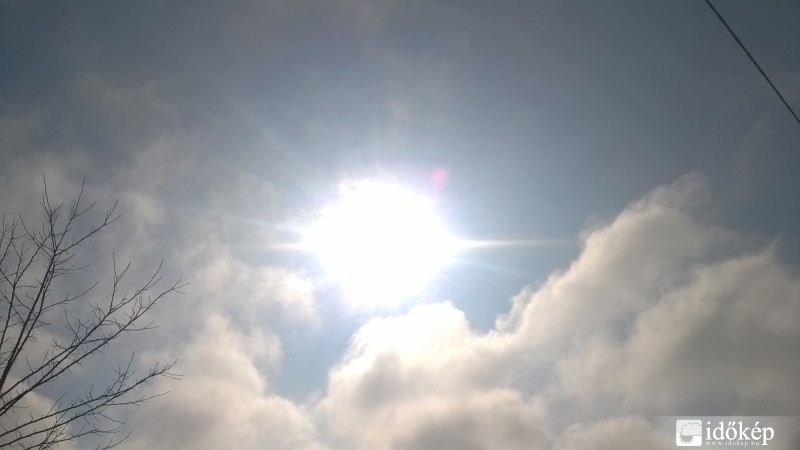 Észlelési fényképek