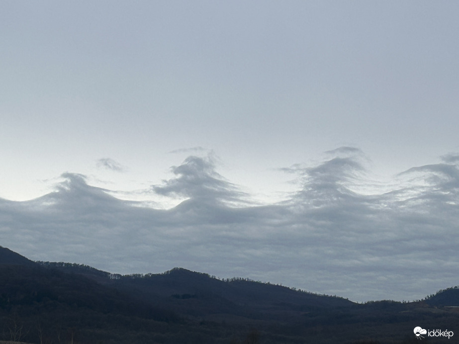 Reggeli hullámok II.