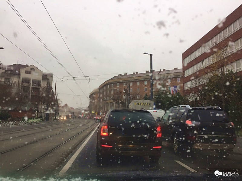 Havas,jeges eső Budán!