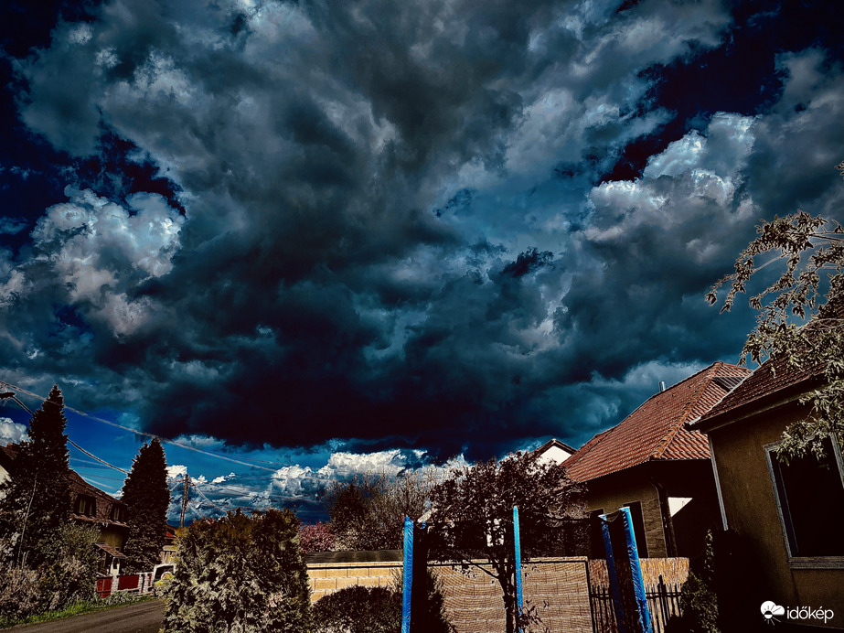 Észlelési fényképek