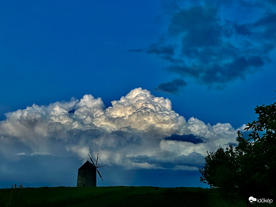 Észlelési fényképek