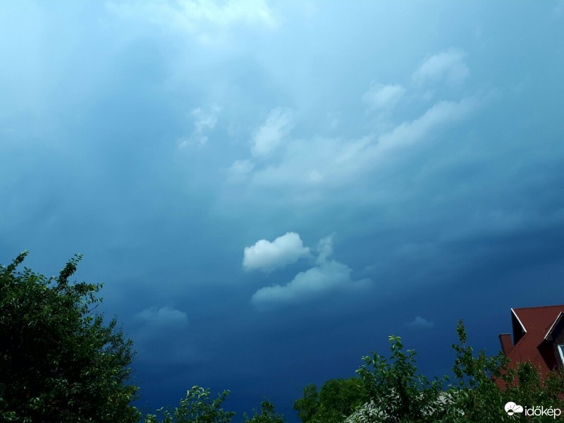 Észlelési fényképek