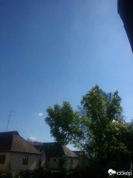 Észlelési fényképek