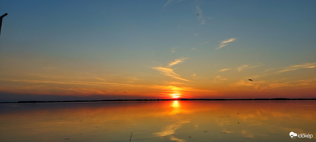 Tisza-tó közepe