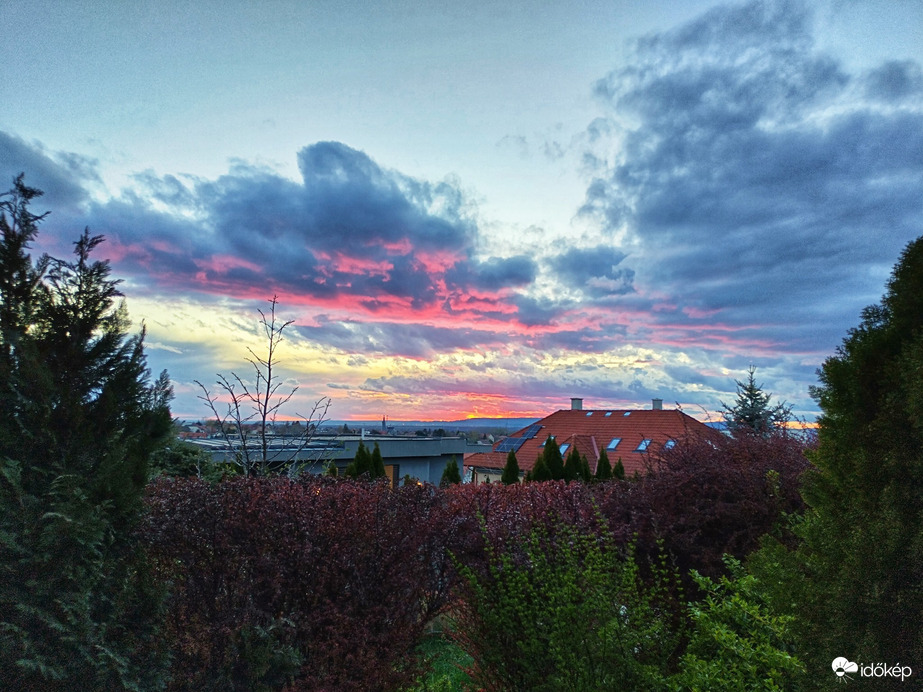 Észlelési fényképek