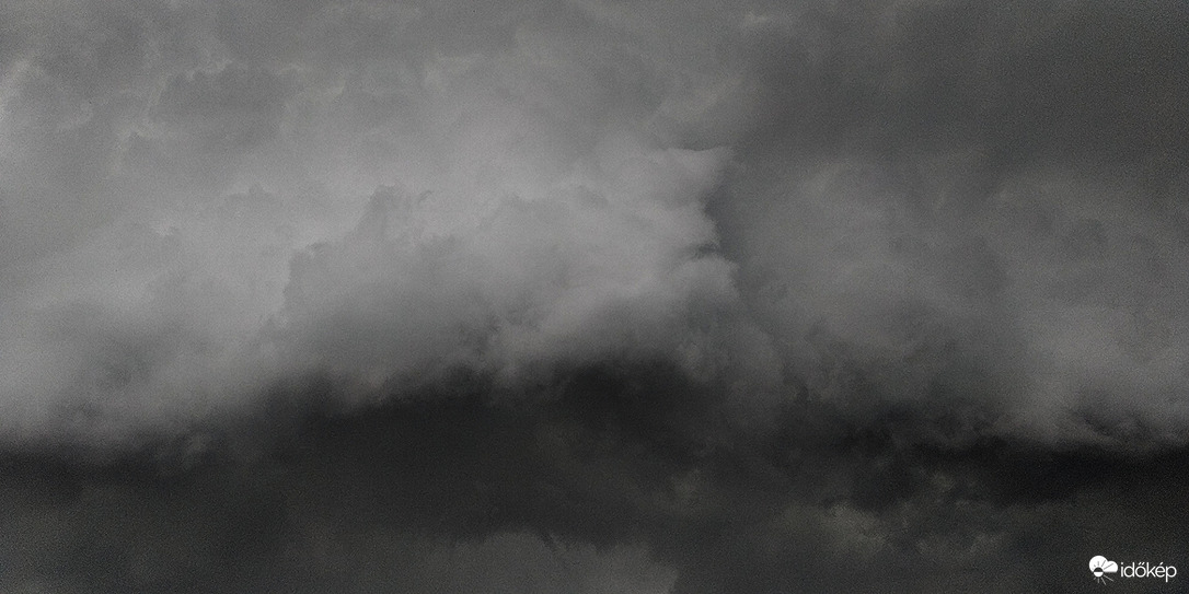 Heves zivatar érkezett - 2