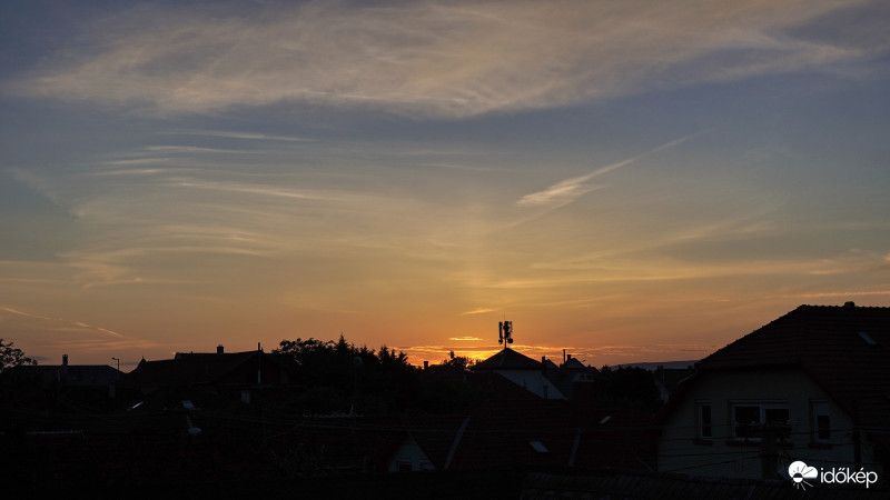 Alkonyati naposzlop. (1)