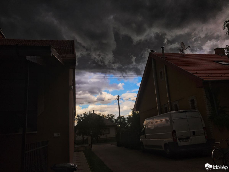 Észlelési fényképek