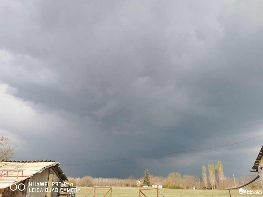 Észlelési fényképek