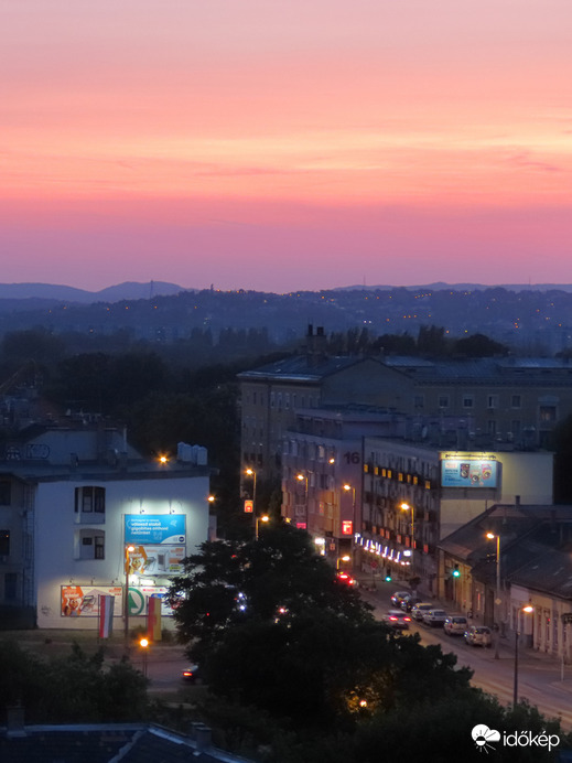 Pink alkony