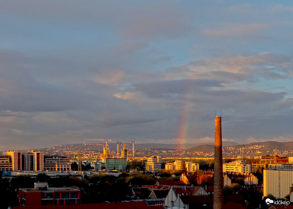 Reggeli töredék...
