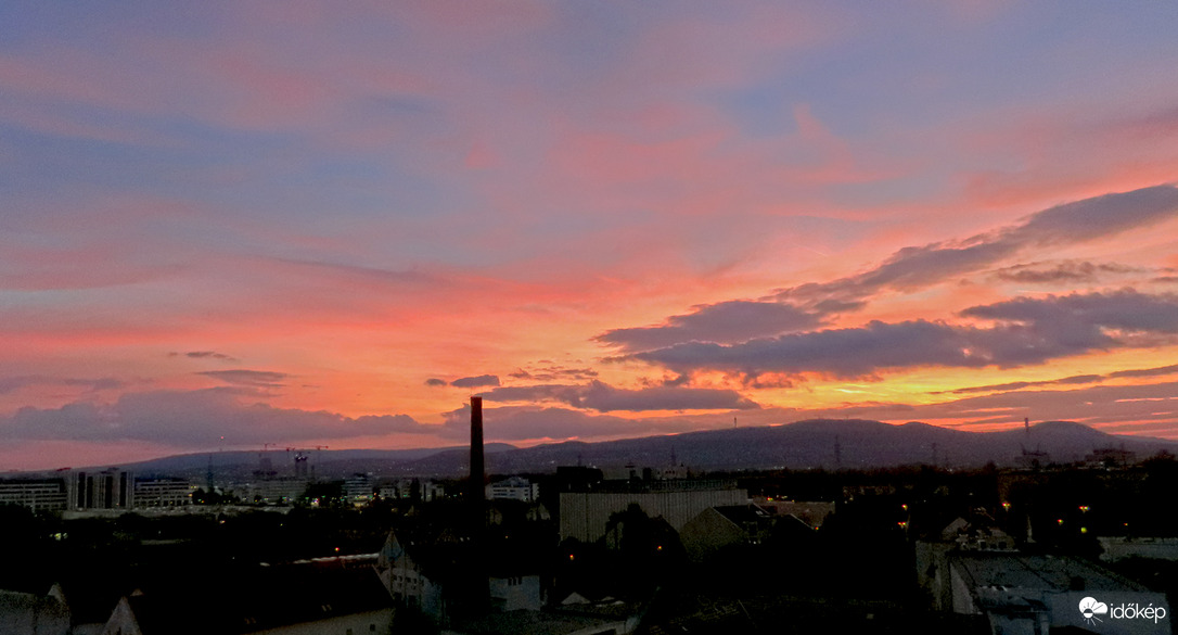 2025. okt. 11. 18:21