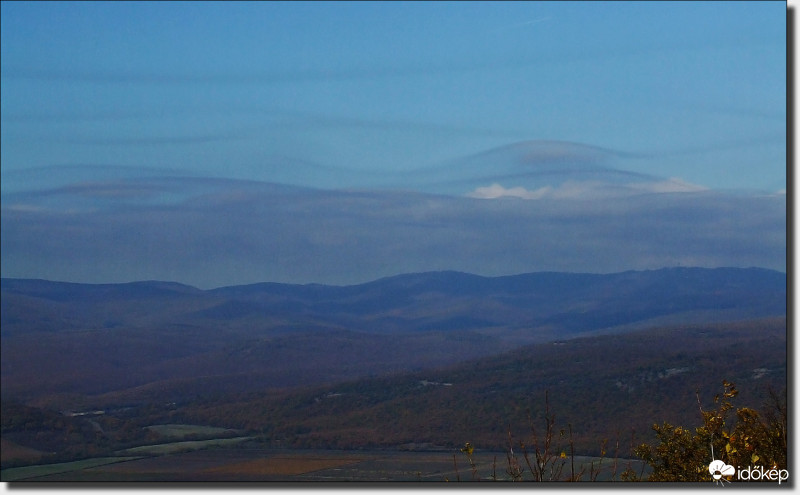Webkamera szerelés közben...