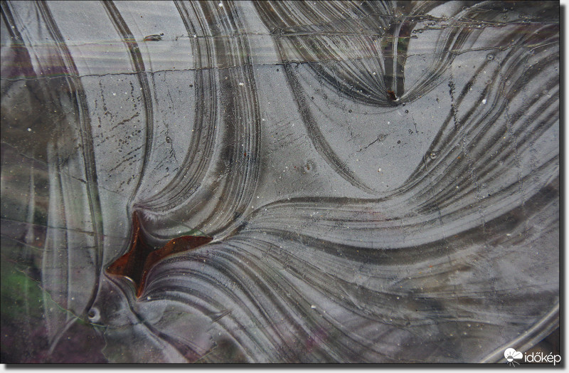 Játékos természet