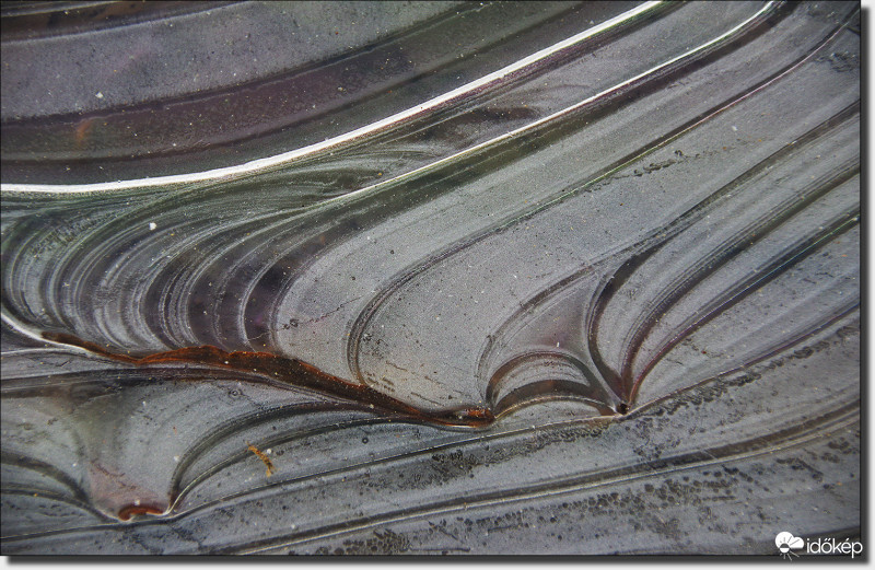 Játékos természet