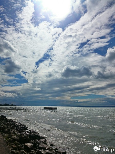 Balatonvilágos