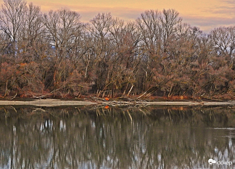 Tegnap délután naplemente kezdetén