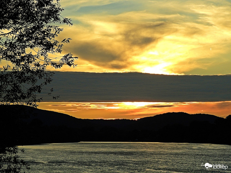 Tegnap esti naplemente