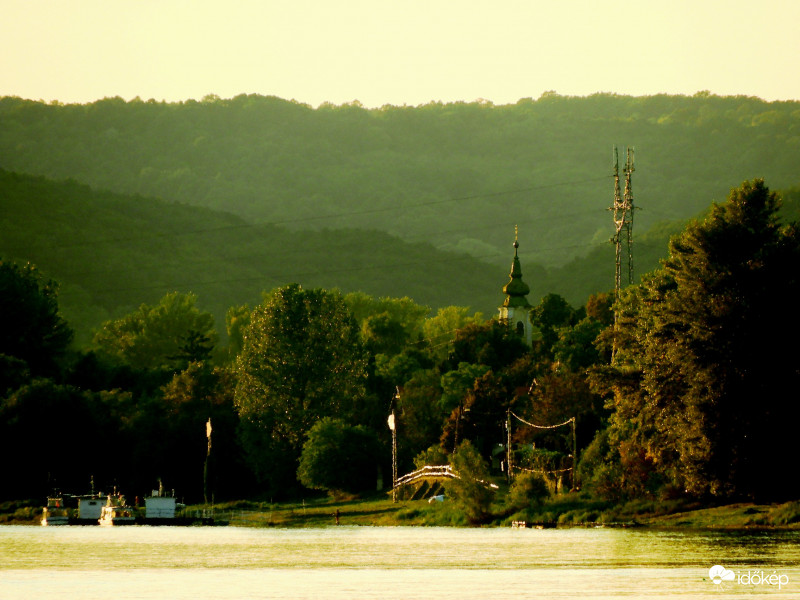 Kis Duna-ág a Dunakanyarban Kisoroszi