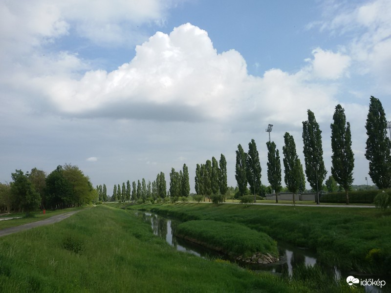 Napsütés, felhők