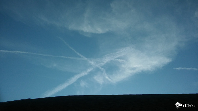 Észlelési fényképek