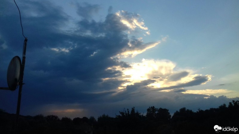 Észlelési fényképek